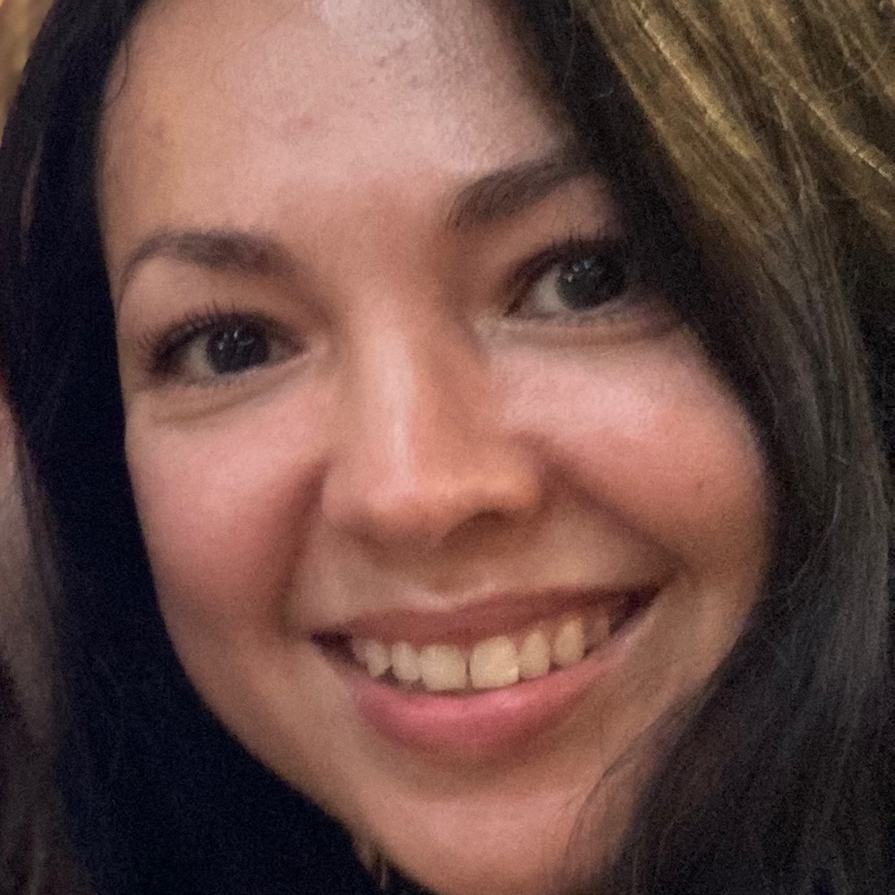 Meet your Posher, Maria victoria